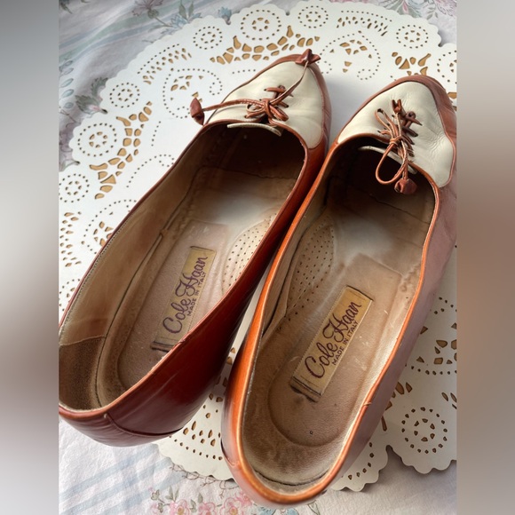 Cole Haan Brown and Cream Leather Spectator Oxford Pumps Size 9.5 /Made in Italy - Picture 11 of 14